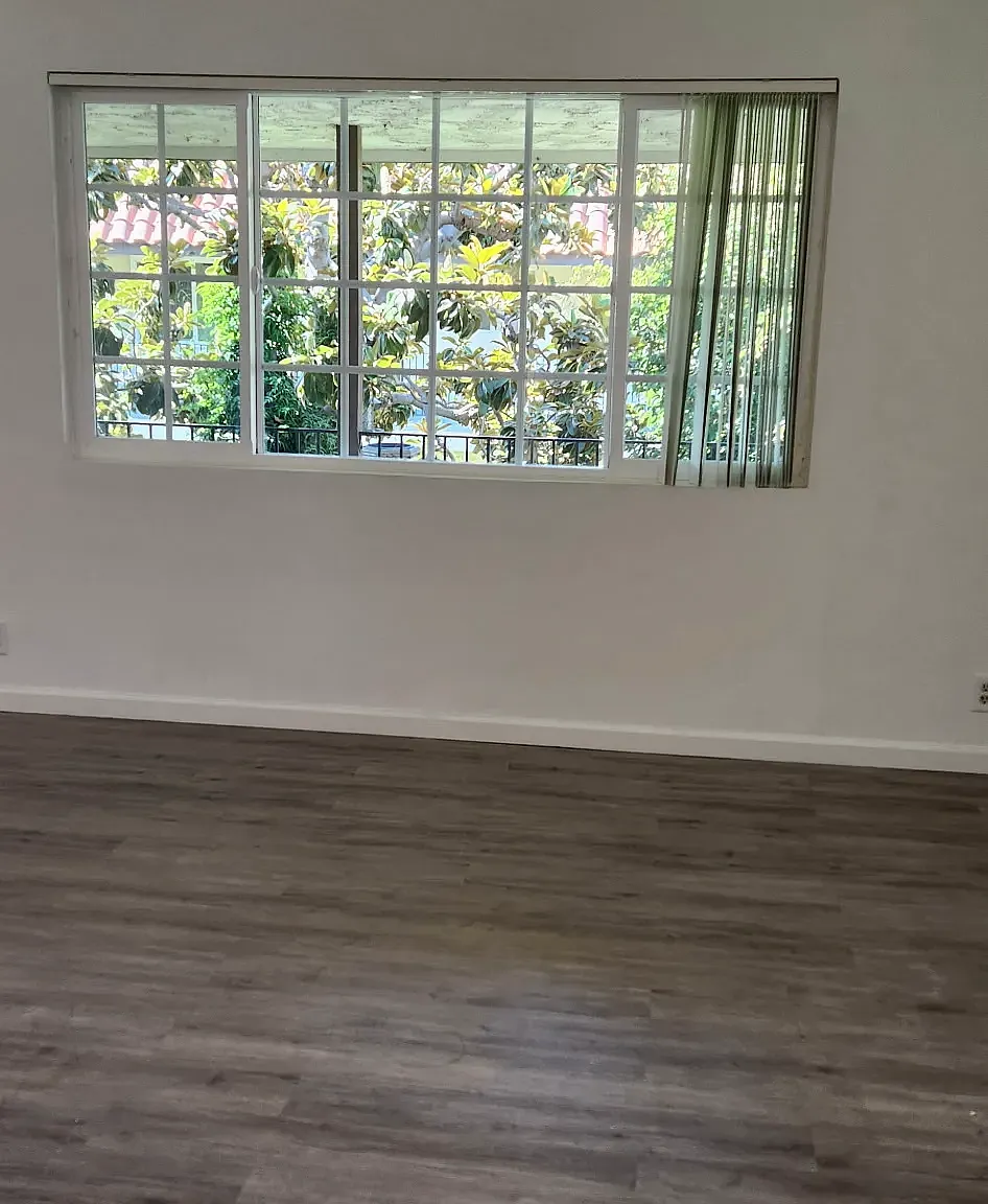 545 N Taylor Avenue — Photo 2