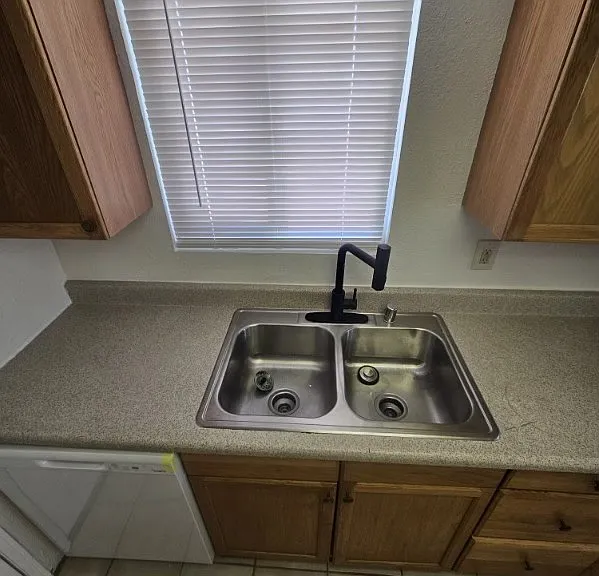 6445 Palm View Ave — Photo 4
