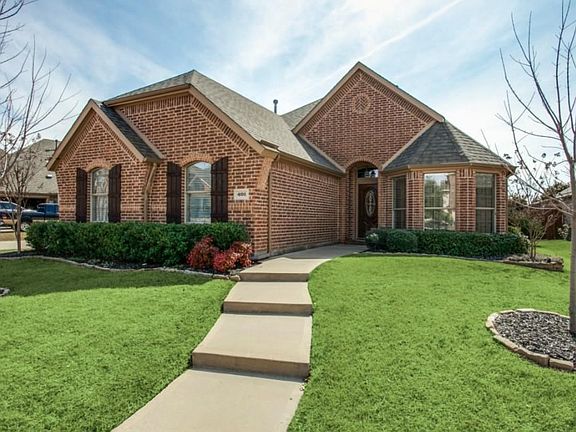 Country serenity with easy access and approximately a 20 minute drive time to major work centers, in