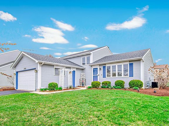 2nd image of 2760 Briarcliff Ln