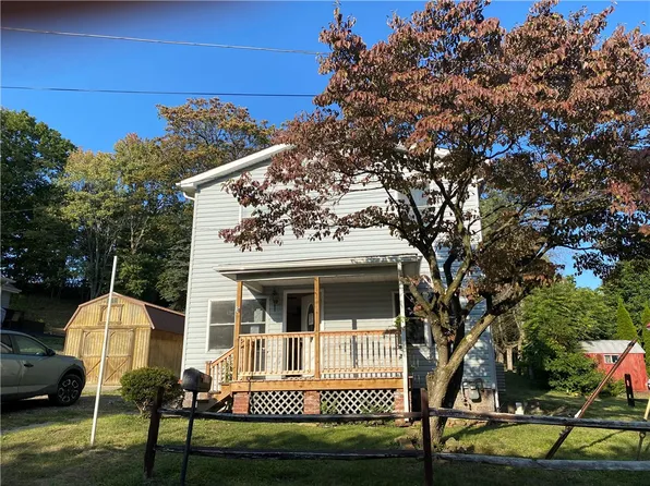 119 N Summit St, Derry, PA 15627