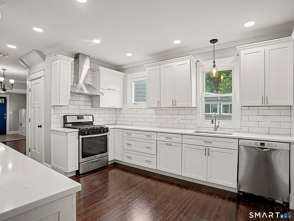 1st image of 265 Jackman Avenue