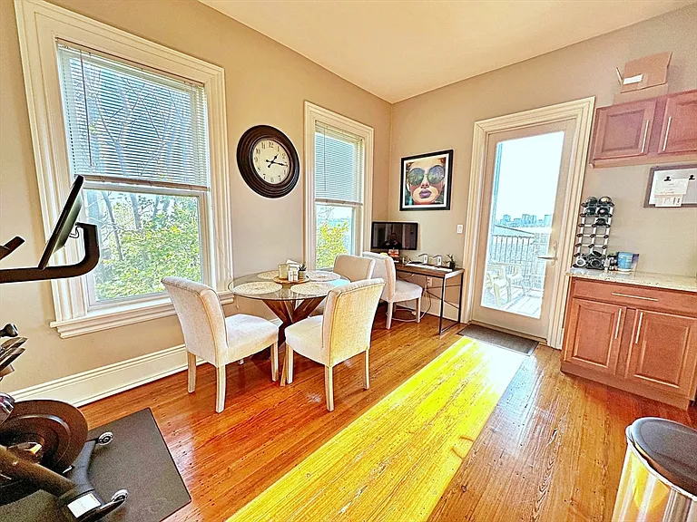 227 Webster St #1 — Photo 5