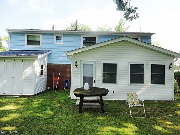 2nd image of 1045 Orlo Dr NW