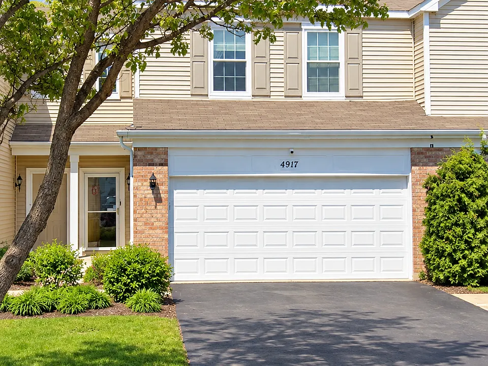 4917 Montauk Dr