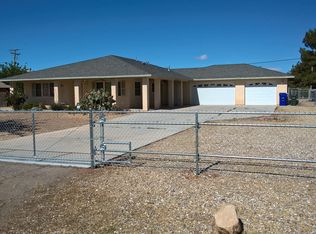 15410 Washoan Rd, Apple Valley, CA 92307