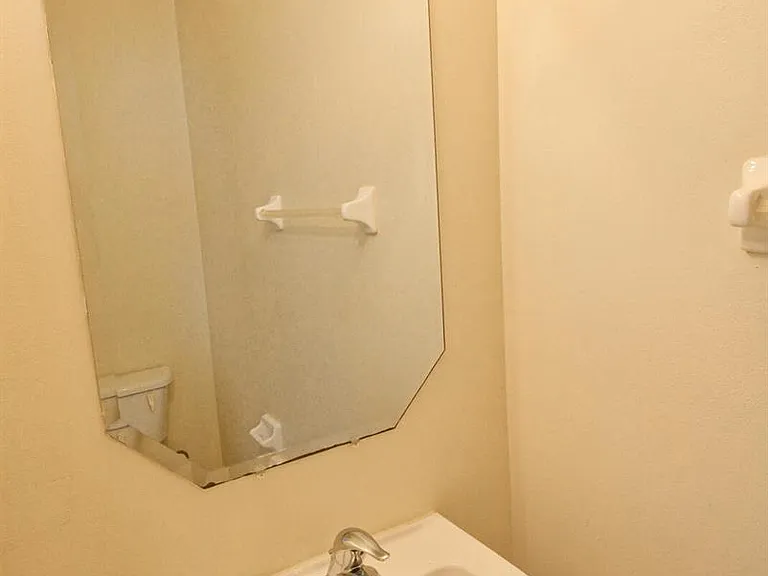 2093 SE Fern Park Dr — Photo 15