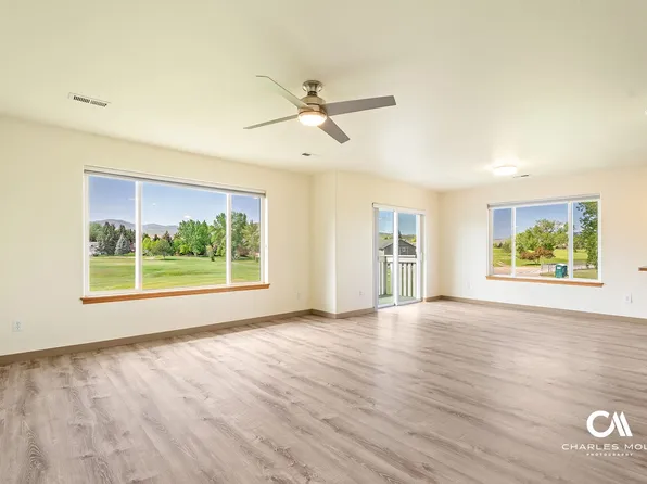 3036 McHugh Ln, Helena, MT 59601