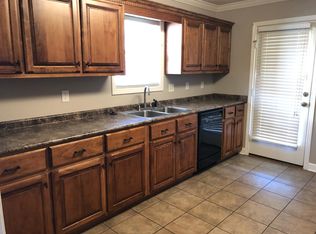 10 Sandbourne Cv, Jackson, TN 38305