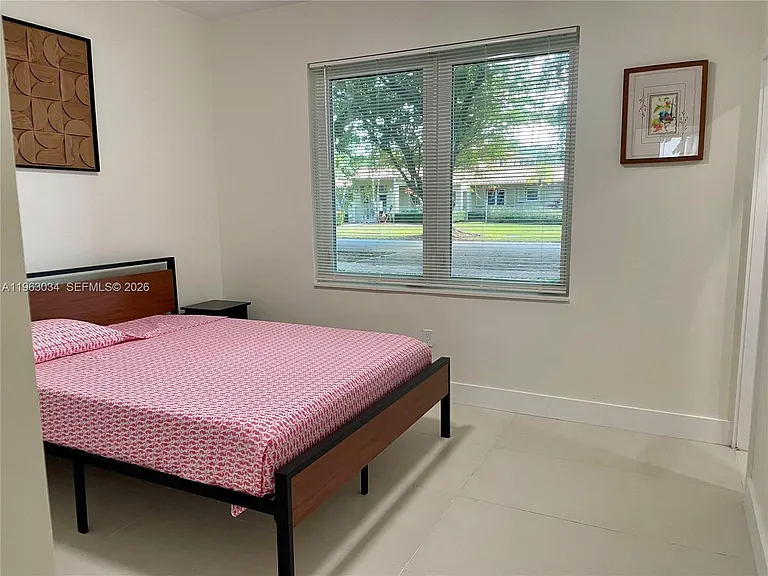 5352 Orduna Dr #0 — Photo 7