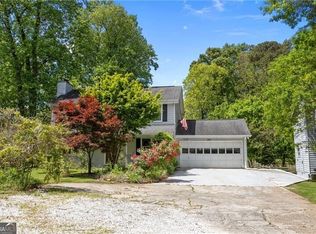 581 Oak Rd, Lawrenceville, GA 30044