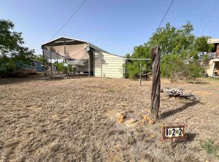 122 N Jab Dr, Zapata, TX 78076