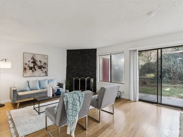 16225 NE 12th Court #F74, Bellevue, WA 98008