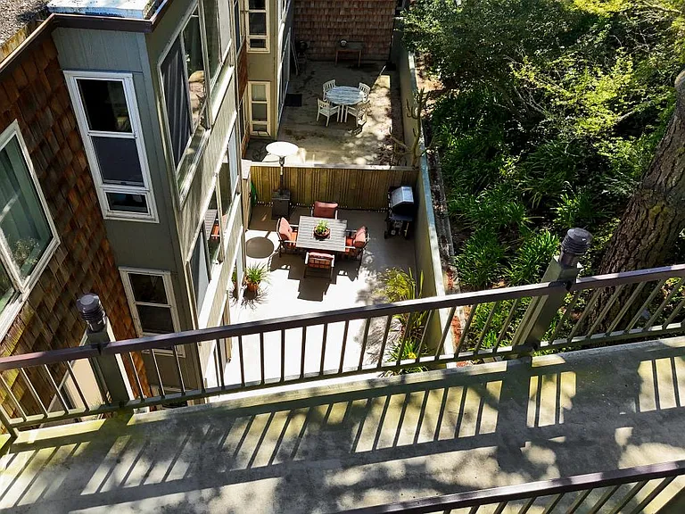 5150 Diamond Heights Blvd — Photo 22
