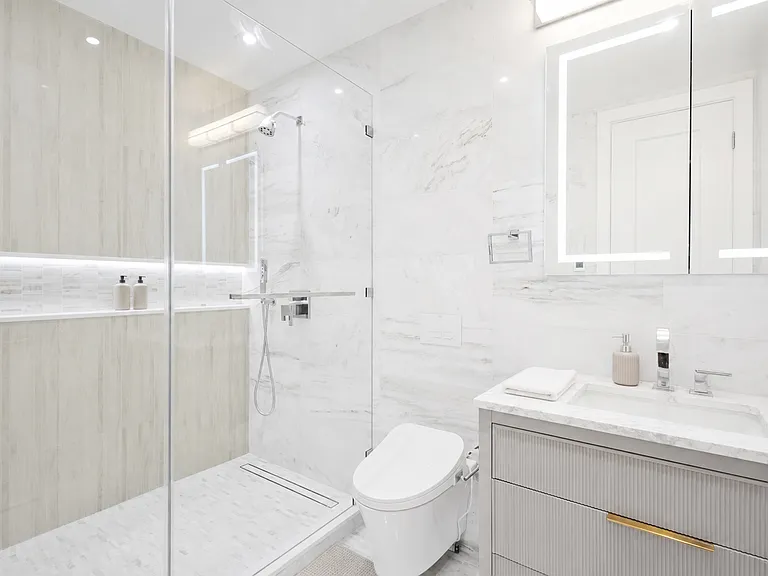 144 Waverly Pl #3 — Photo 7