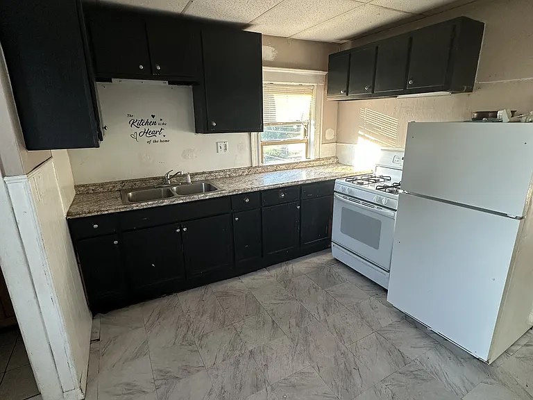 152-154 Prospect St #5 — Photo 4