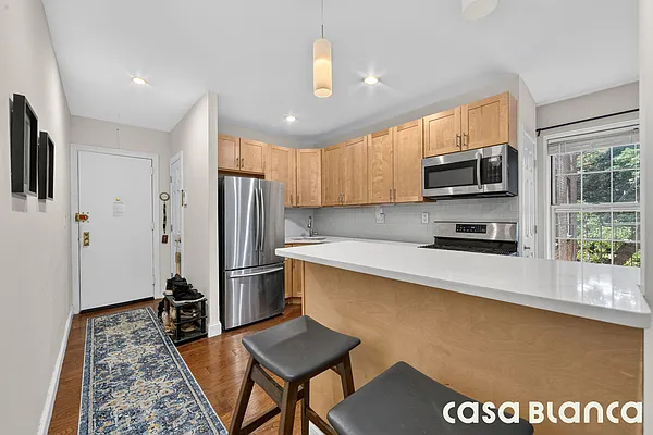 Kitchen, photo 1