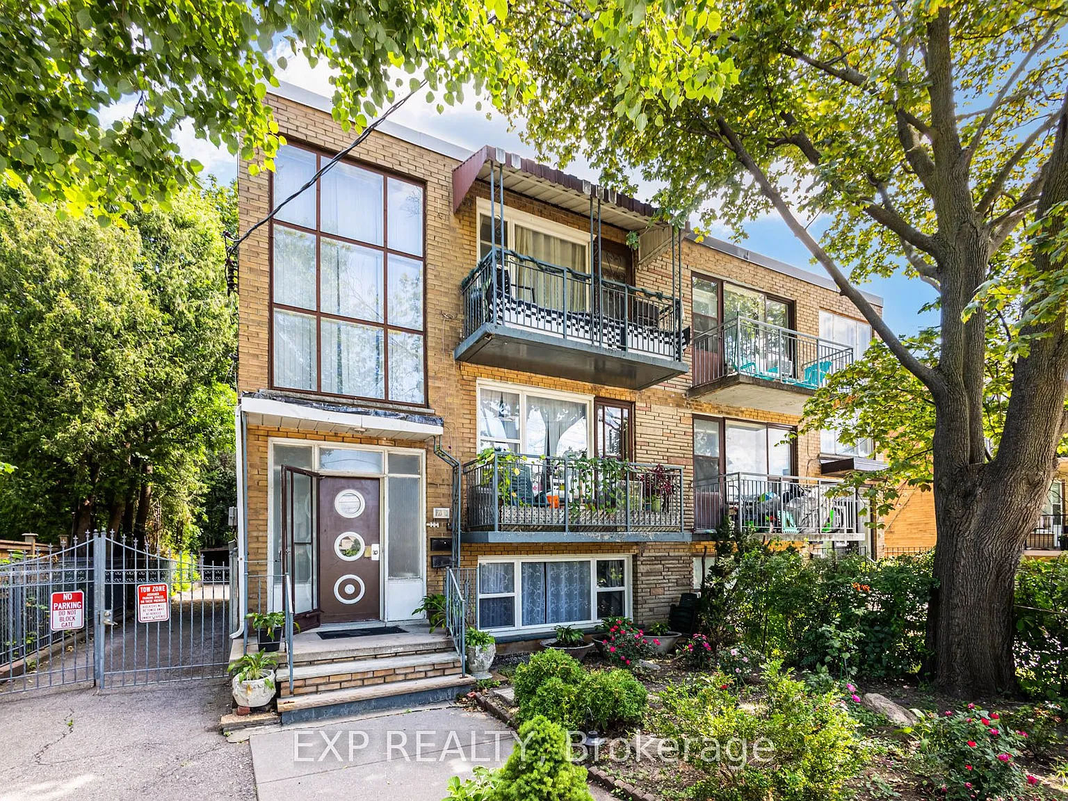 2 bed, $2,000 — Photo 1