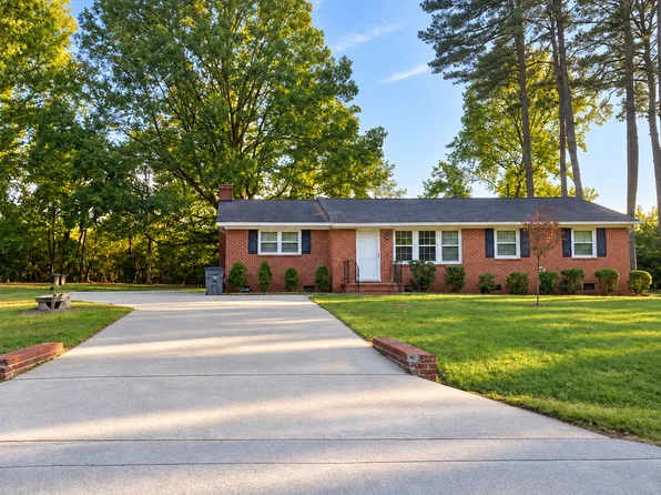 117 Falcon Rd, Rocky Mount, NC 27801