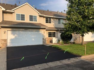 8945 92nd St S #1, Cottage Grove, MN 55016