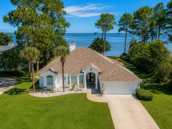 334 Moonlight Bay Dr, Panama City Beach, FL 32407