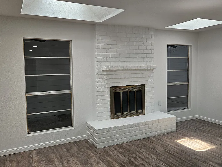 11811 Gardenglen Dr #1 — Photo 4