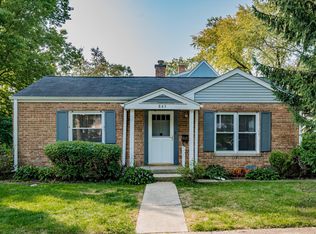 843 Pick St, Wheaton, IL 60187