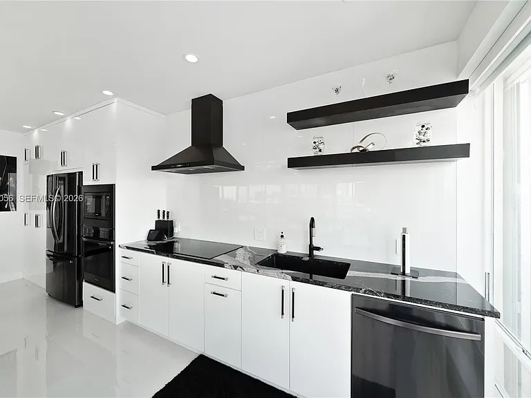 4020 Galt Ocean Dr #1801 — Photo 10