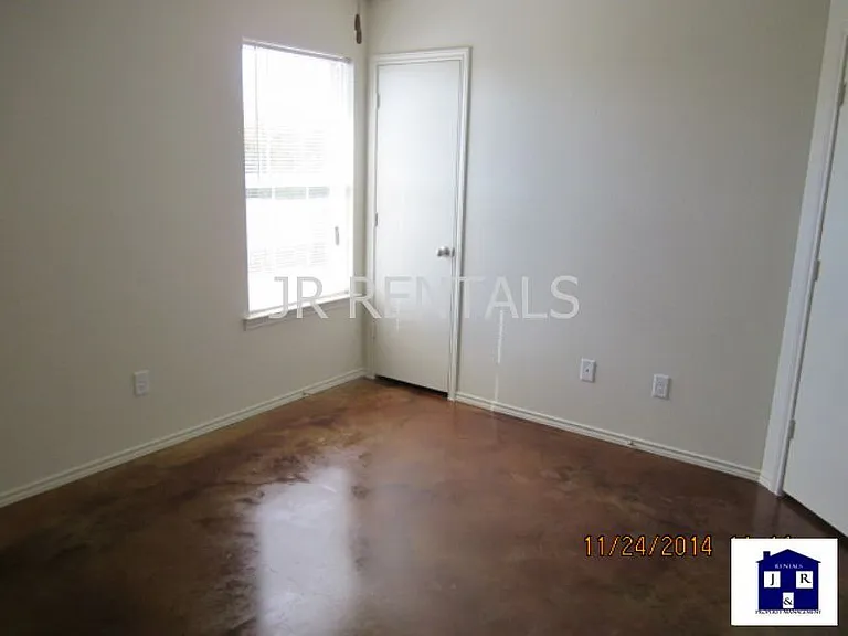 2923 Starlight Dr #B — Photo 11