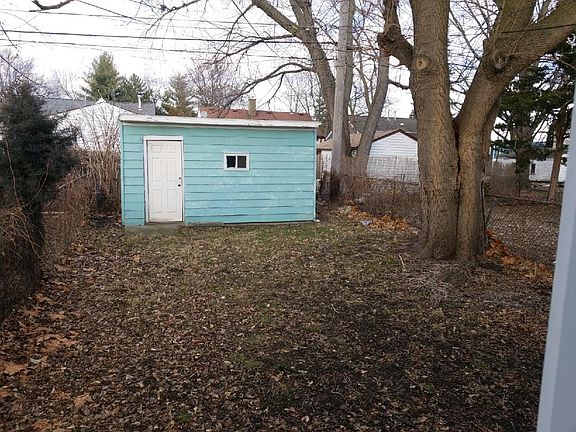 2nd image of 603 Rosewood St