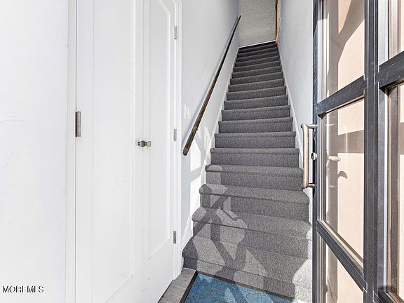 2nd image of 160 Monmouth St Floor 2