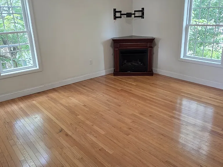 38 Spalding St #B — Photo 5