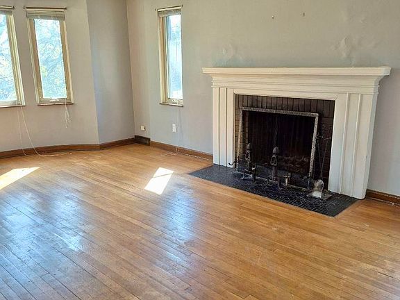 2nd image of 497 Neff Rd