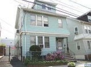 27 Breakenridge Ter, Irvington, NJ 07111