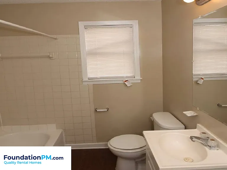732 Tampa Ave — Photo 6