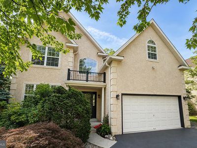 128 Riverwoods Dr, New Hope, PA, 18938