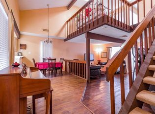 7058 Greenway Chase St #521, Houston, TX 77072