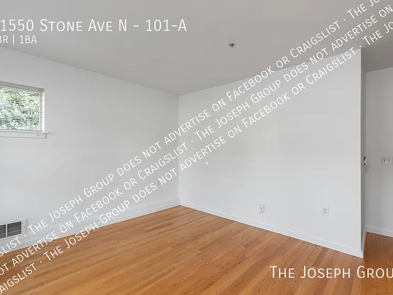 11550 Stone Ave N #101A — Photo 16
