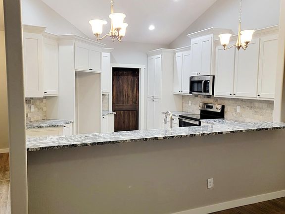 Spacious raised bar