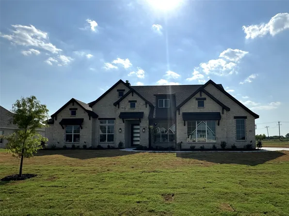 9304 Hunters Ct, Justin, TX 76247