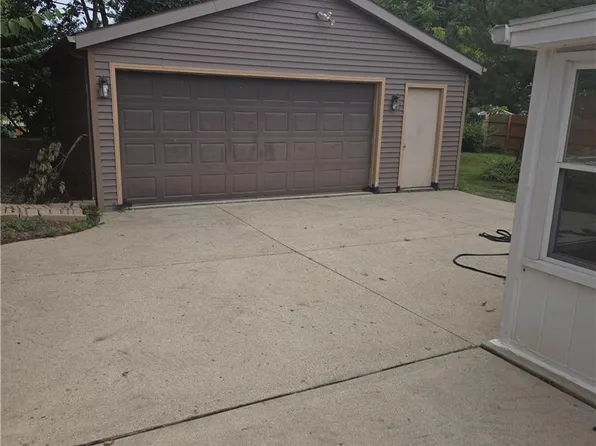 427 Bedford Ave, Xenia, OH 45385