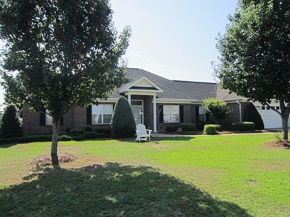 2nd image of 203 Rose Hill Dr