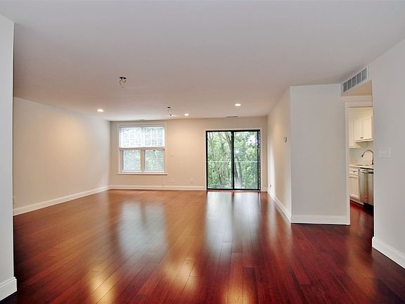 Dining / Living Room