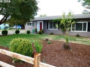 1203 N Maple St, Canby, OR 97013