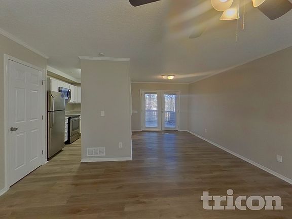 2nd image of 6 Forestgrove Ct