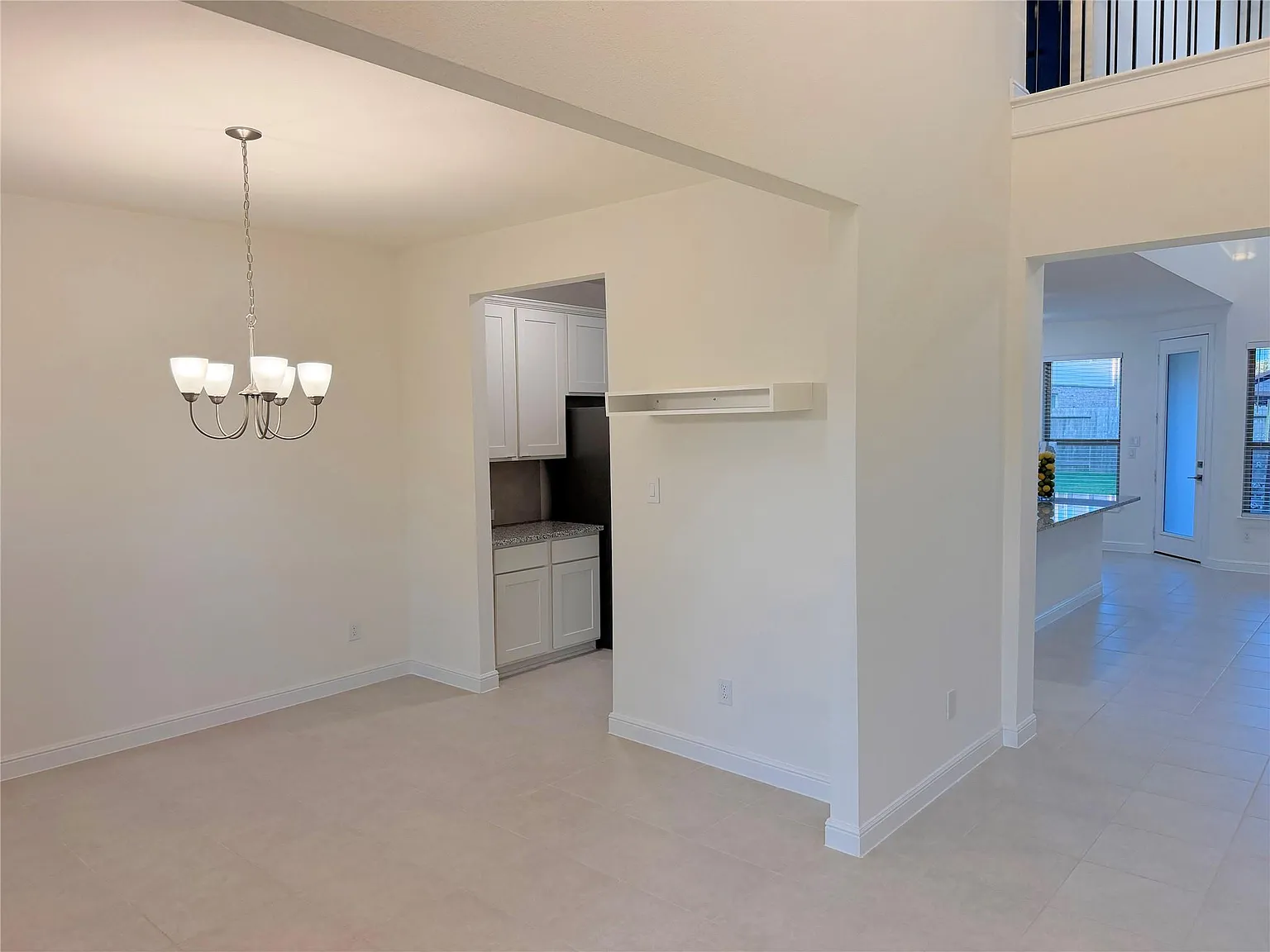 4 bed, 3.5 bath, 2529 sqft, $2,900 — Photo 4