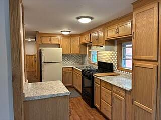 3rd image of 51 Easton Viner Road