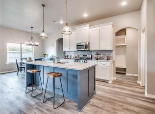 9125 NW 89th St, Yukon, OK 73099