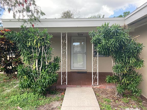 2nd image of 105 18th Ave