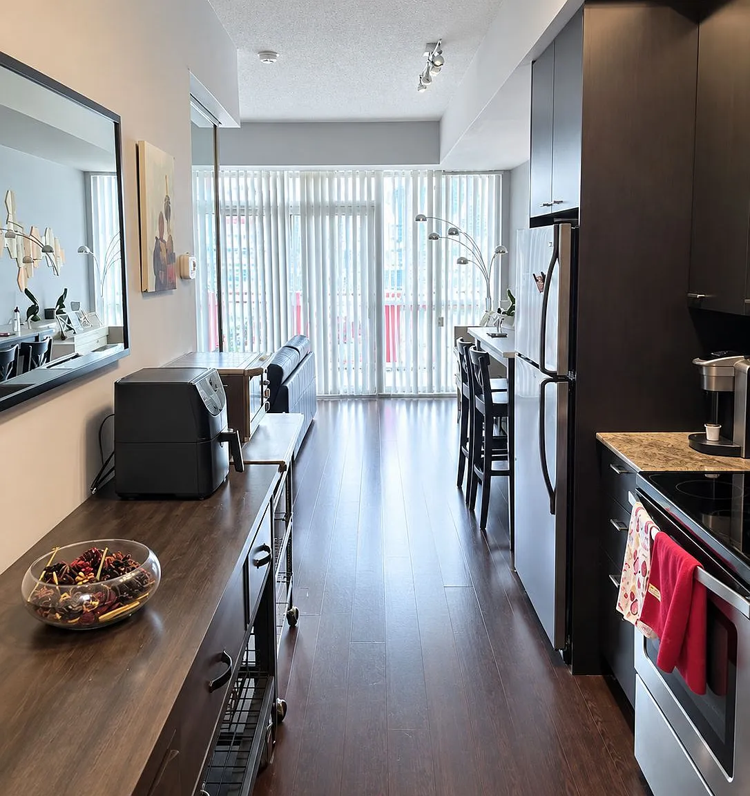 2 bed, $2,645 — Photo 4